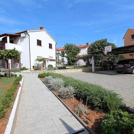 Apartments Mirela Rovinj Luaran gambar