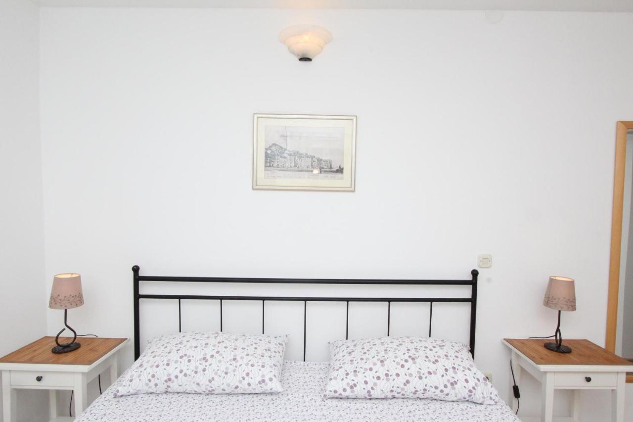 Apartments Mirela Rovinj Luaran gambar